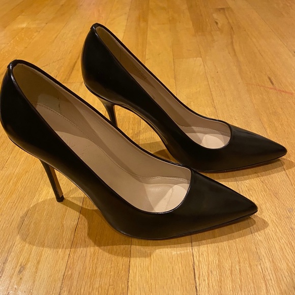 J-Crew Black Leather Heels size 7.5.  EUC - Picture 1 of 7